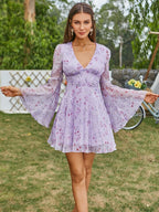 Women's Fashion Temperament V-neck Flared Sleeve Dress