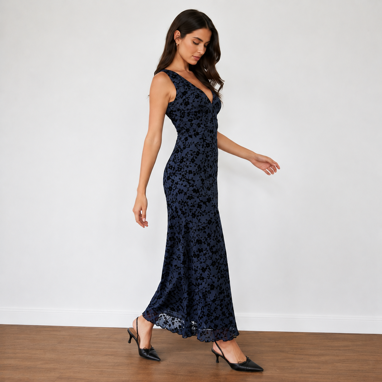 Elegant Navy Floral Maxi Dress for Women